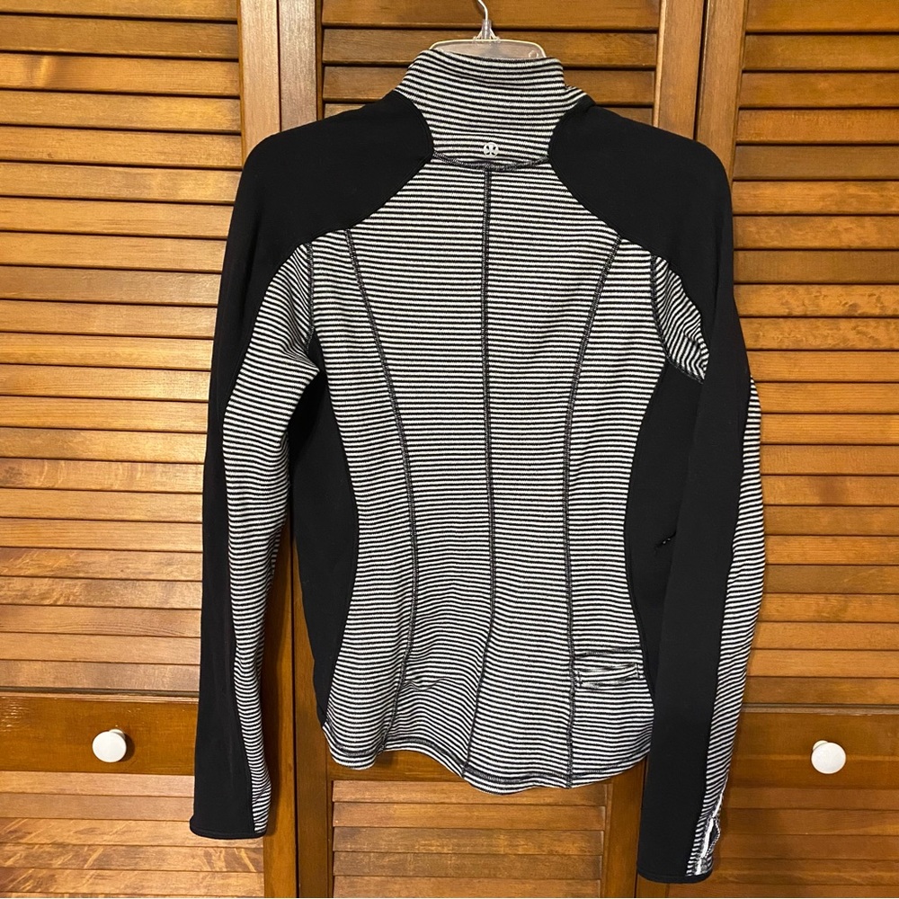 Lululemon Run U-Turn Pullover Mini Check Pique Black Gray Size 12 - Picture 2 of 9